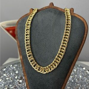 Luxurious Gold-Tone Chain Necklace